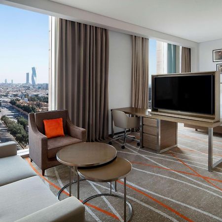 Doubletree Suites By Hilton - Riyadh Financial District Riade Exterior foto