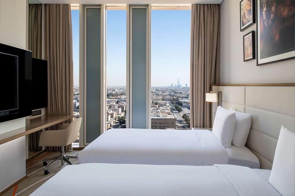 Doubletree Suites By Hilton - Riyadh Financial District Riade Quarto foto