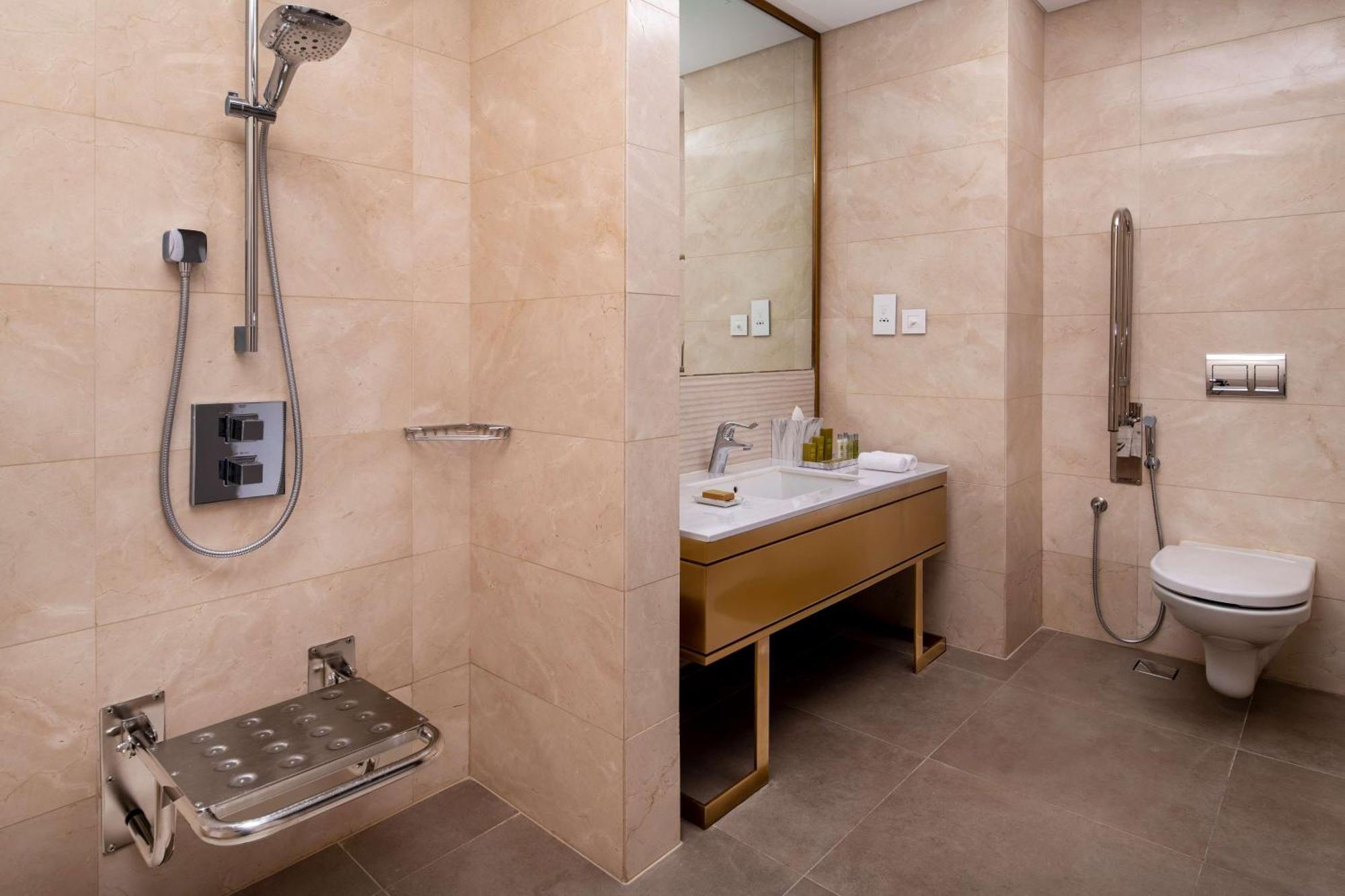 Doubletree Suites By Hilton - Riyadh Financial District Riade Exterior foto