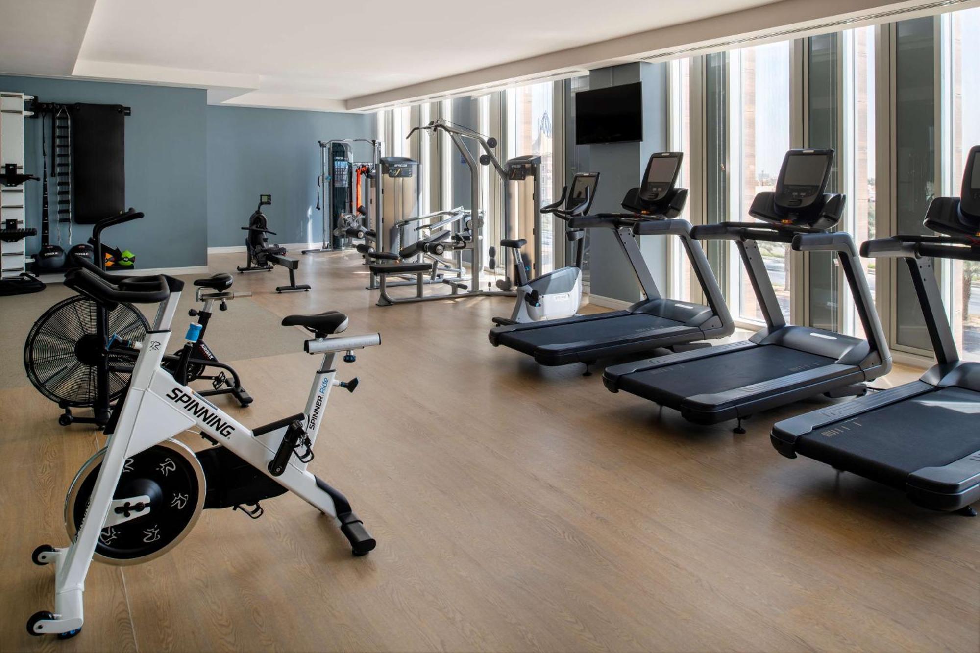 Doubletree Suites By Hilton - Riyadh Financial District Riade Exterior foto